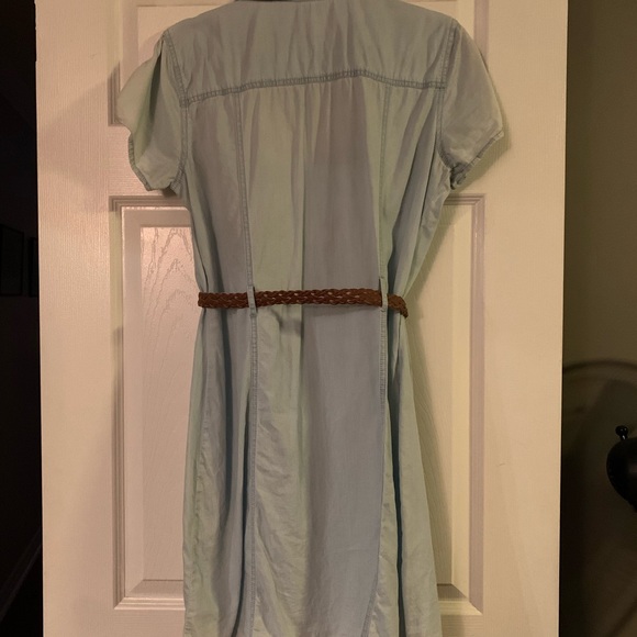 Guess Light denim dress with belt - Picture 7 of 9